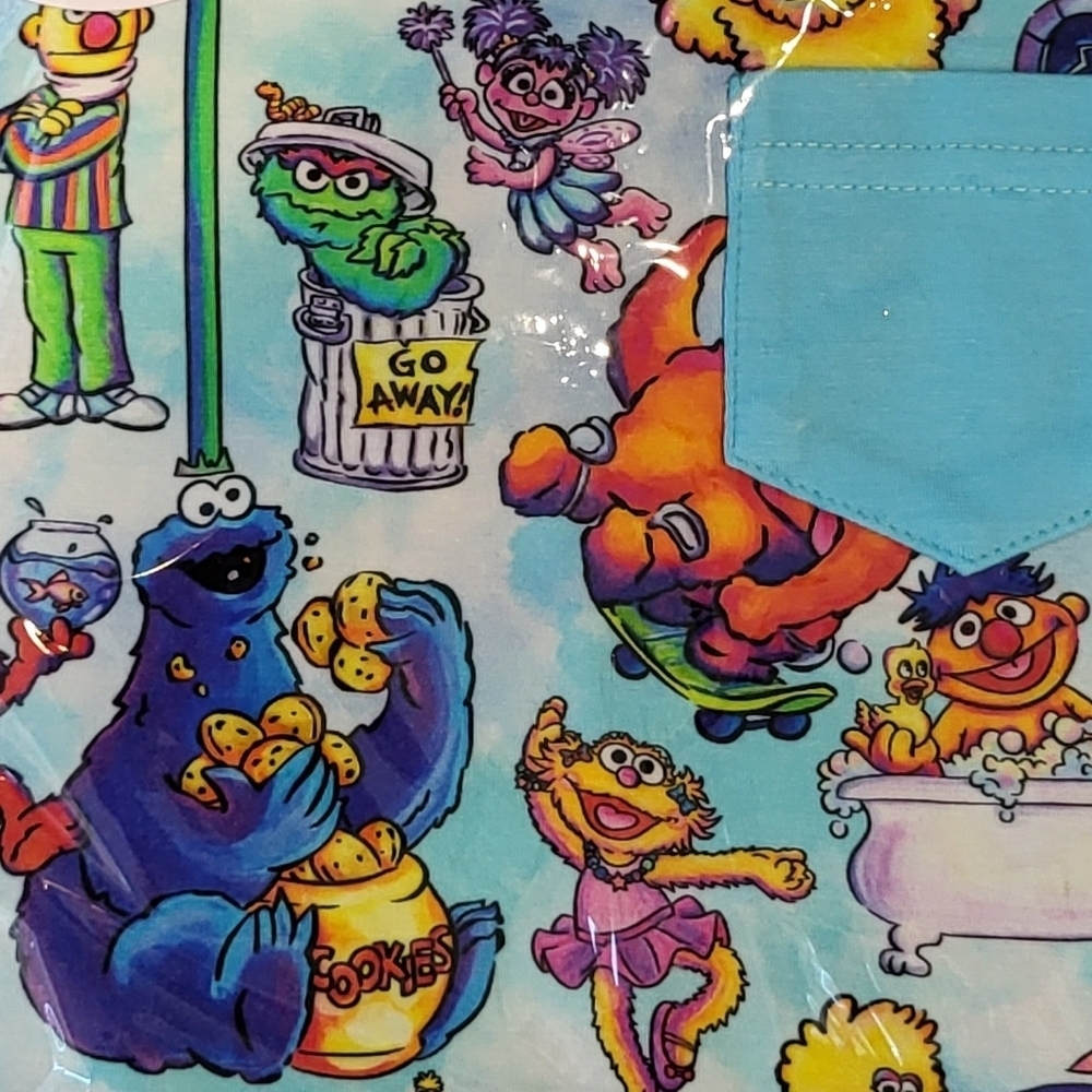 "Sunny Days" Pocket T shirt - Picture 2 of 2